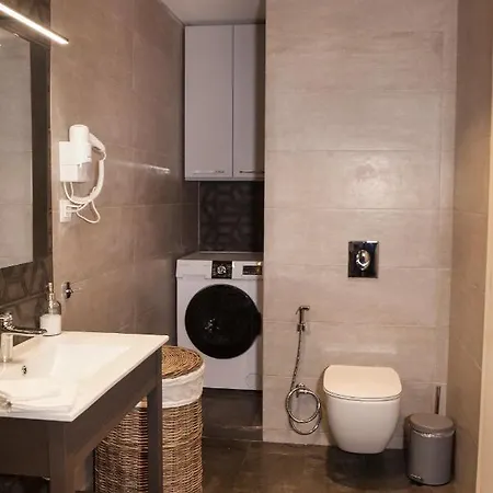 Central Comfy Modern Flat 2 Bedrooms 2 Bathrooms Athens Exterior photo