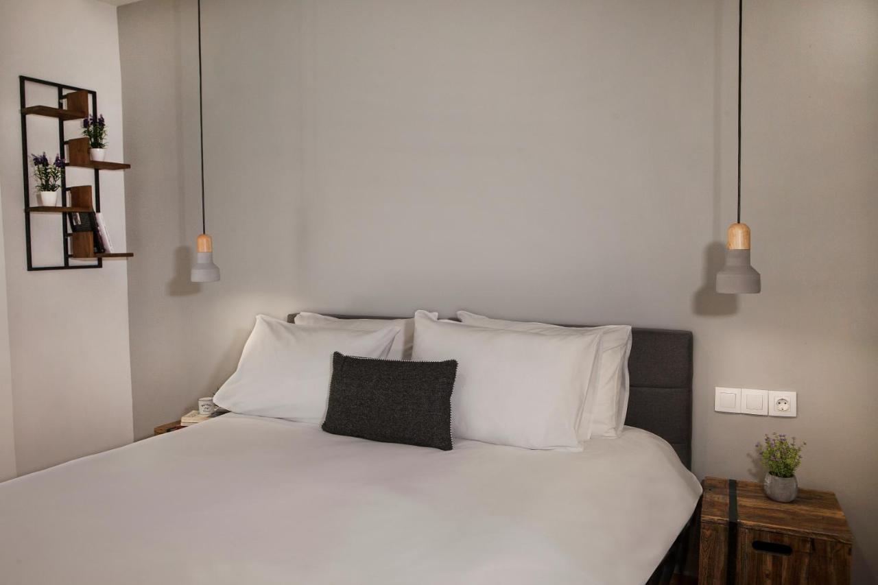 Comfy Modern Flat 2 Bedrooms 2 Bathrooms
