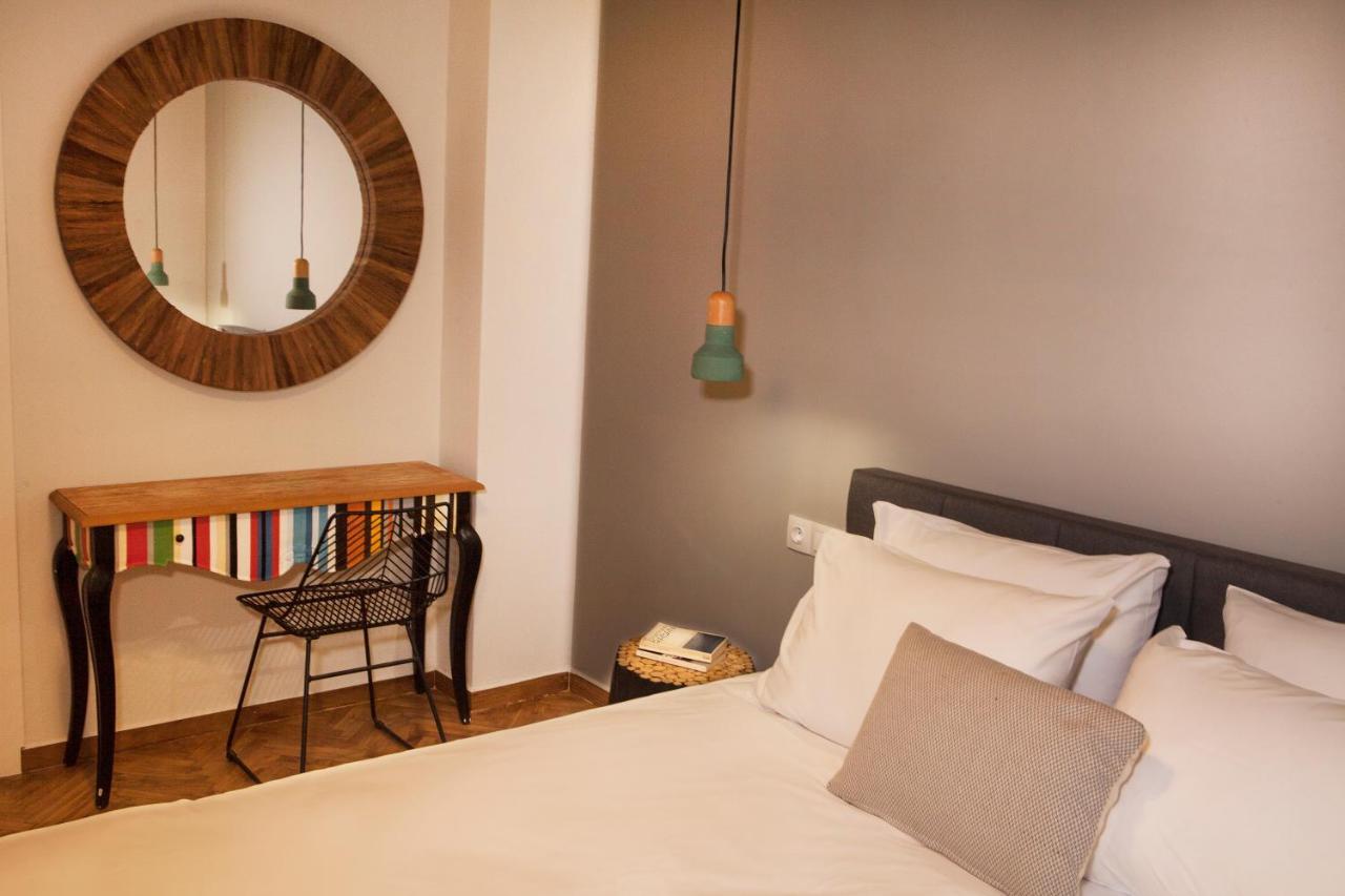 Comfy Modern Flat 2 Bedrooms 2 Bathrooms