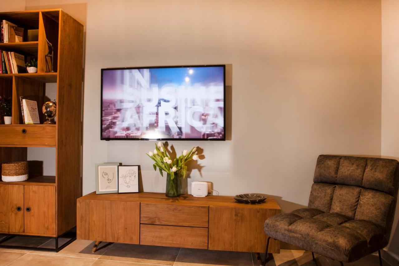 Apartment Comfy Modern Flat 2 Bedrooms 2 Bathrooms