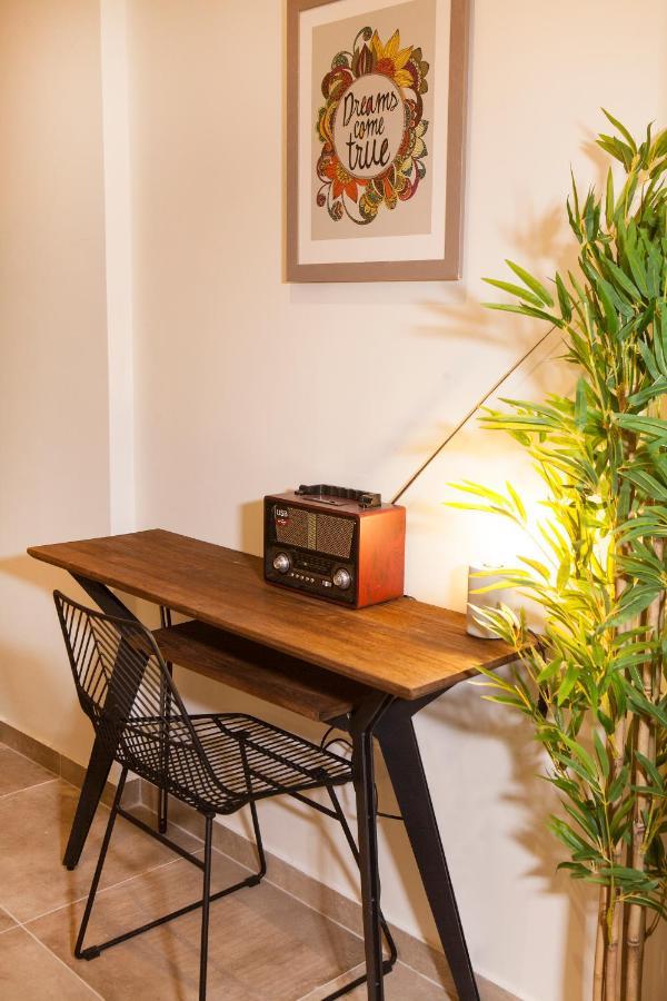 Comfy Modern Flat 2 Bedrooms 2 Bathrooms *